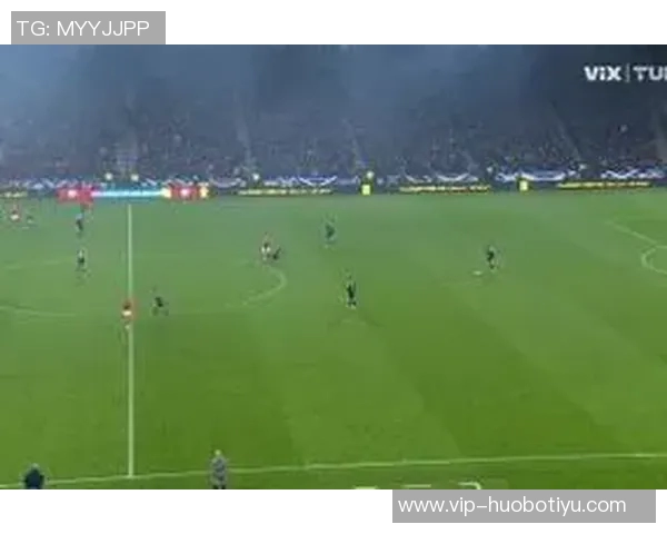 欧洲世预赛精彩瞬间回顾小麦倒钩与麦克连恩中圈吊射争夺最佳进球