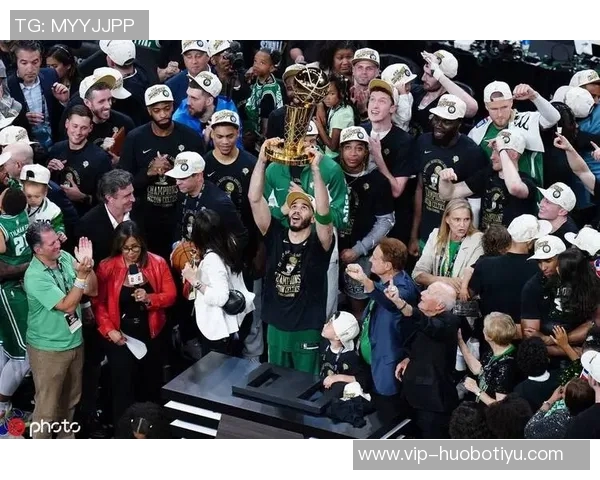 杰伦布朗谈凯尔特人胜利关键两个篮板助力球队展现团队精神 杰伦布朗谈凯尔特人胜利关键两个篮板助力球队展现团队精神