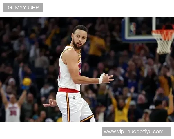 媒体人热评杨瀚森进步显著库里获得圆柱体称号引发热议 媒体人热评杨瀚森进步显著库里获得圆柱体称号引发热议