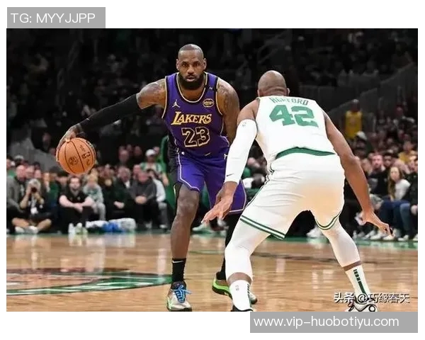 詹姆斯与塔图姆高尔夫球会面照片引热议昨天竟未比赛的真相揭秘 詹姆斯与塔图姆高尔夫球会面照片引热议昨天竟未比赛的真相揭秘