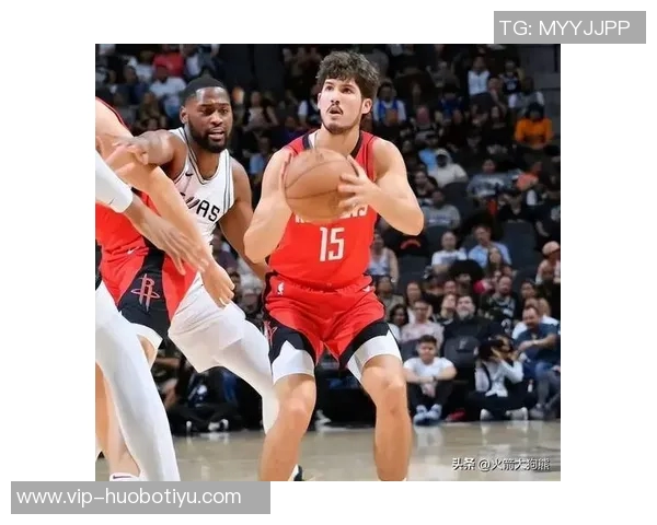 带大哥躺一把！申京锤爆骑士双塔喂饱射手群攻坚策动火箭基石